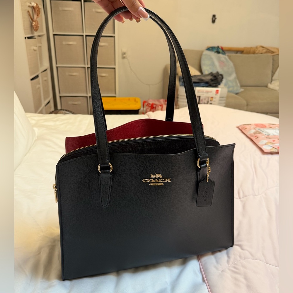 Coach Tatum carryall tore - Picture 10 of 12